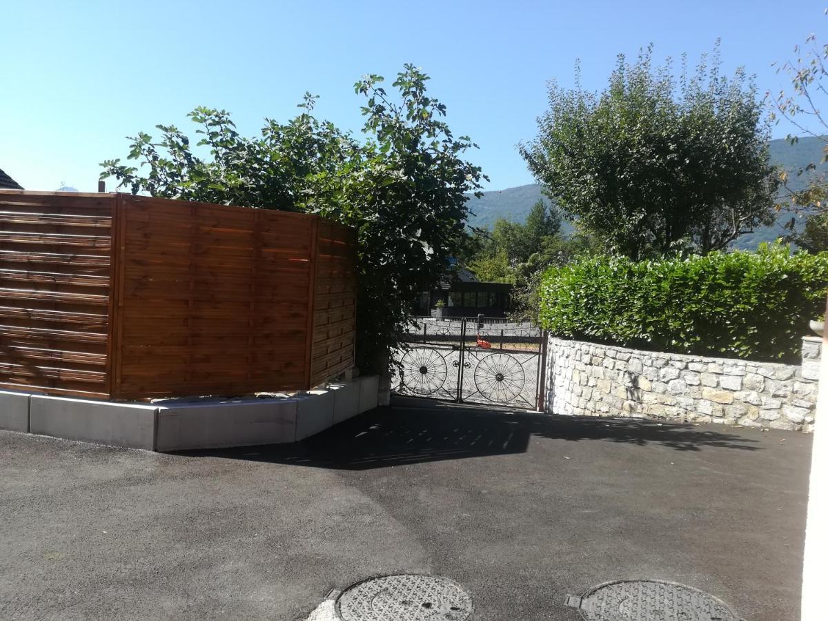 Appartement Avec Jacuzzi Hammam Sauna Privatise Au Rez De Chaussee Ds Maison A Voglans A 2 Kilometres Du Lac Du Bourget En Savoie Entre Chambery Et Aix Les Bains Cure Thermale Екстер'єр фото